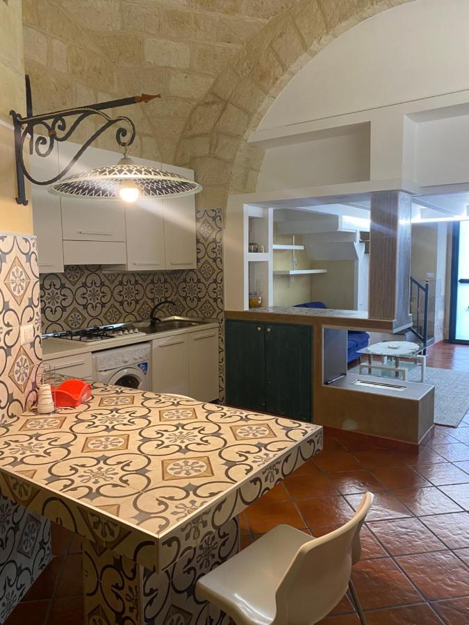 Dimora In Centro Acomodação com café da manhã Trani Exterior foto